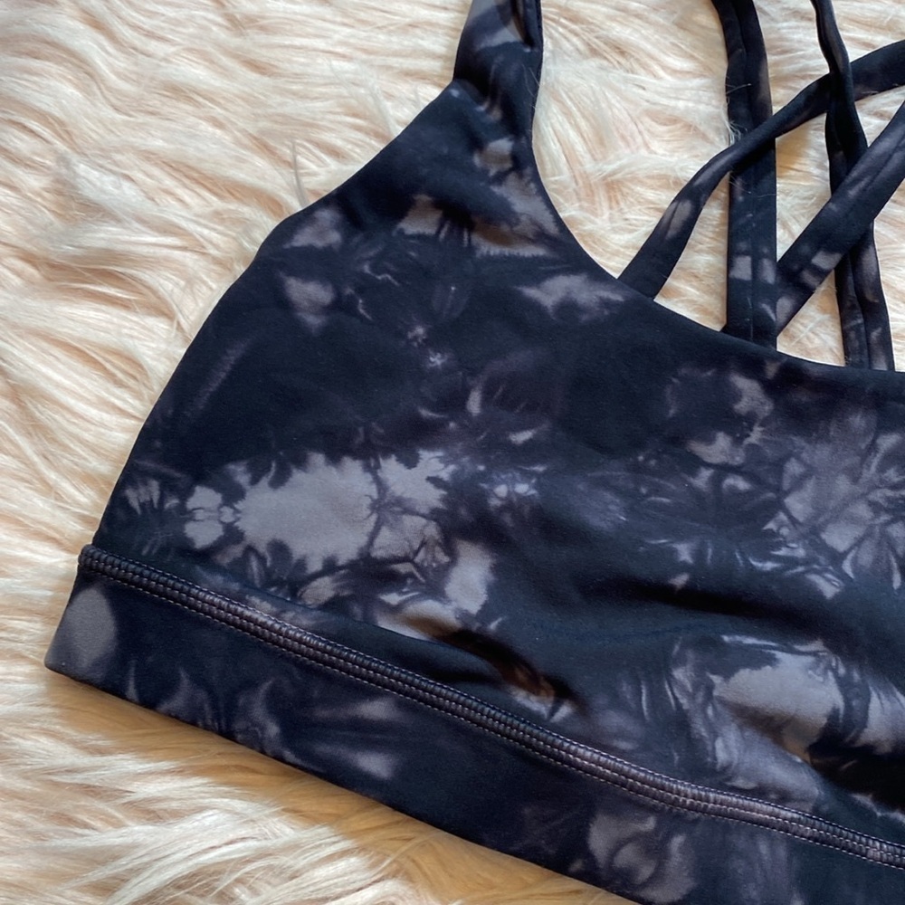 Lululemon Luxtreme Energy Bra Shibori Magnum Black sz 2 - Picture 3 of 8